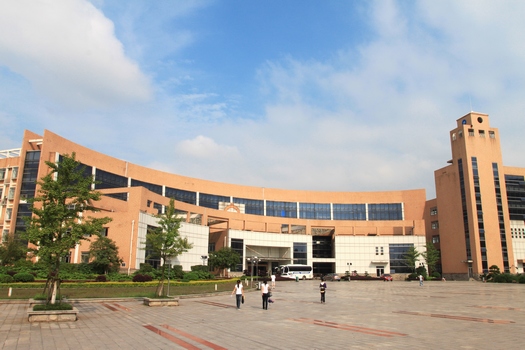 湖南工程學(xué)院應(yīng)用技術(shù)學(xué)院2013-2015湖南省藝術(shù)類本科專業(yè)投檔線
