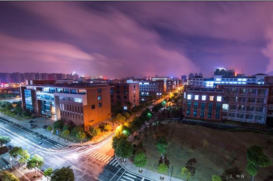 湖南工業(yè)大學(xué)2016年藝術(shù)類專業(yè)錄取規(guī)則
