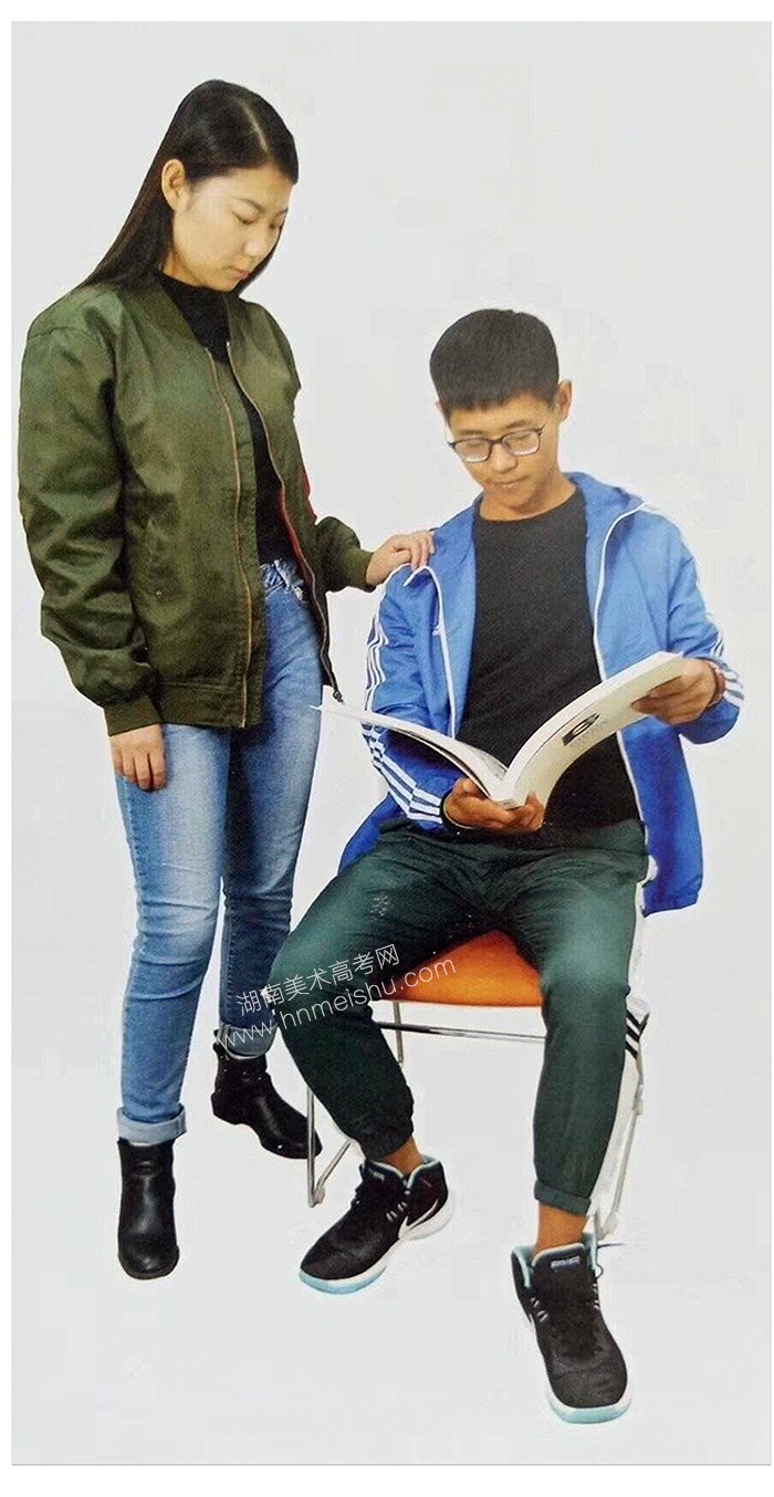 2019年湖北省美術(shù)聯(lián)考考題/素描速寫色彩統(tǒng)一考試題目完整版